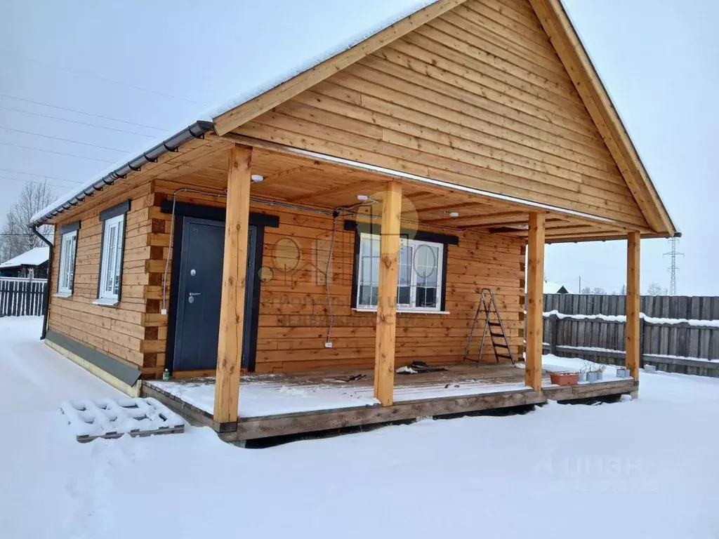 Дом в Иркутская область, Эхирит-Булагатский район, пос. Усть-Ордынский ... - Фото 1