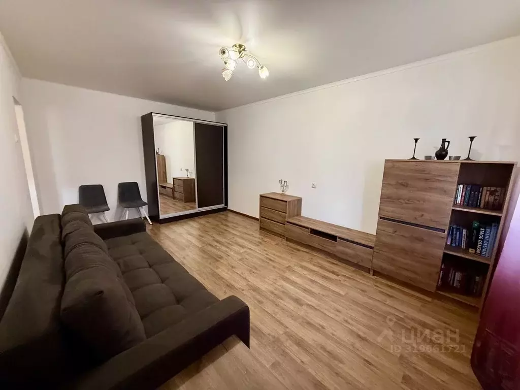 1-к кв. Татарстан, Казань ул. Академика Сахарова, 15 (39.0 м) - Фото 1