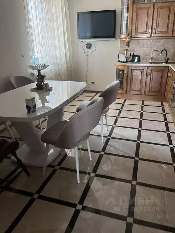 3-к кв. Тюменская область, Тюмень Водопроводная ул., 6 (113.2 м) - Фото 2