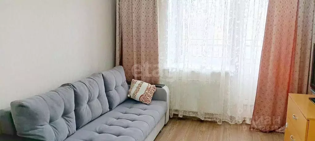 1-к кв. Татарстан, Казань ул. Рауиса Гареева, 94 (40.0 м) - Фото 0