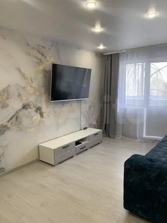 3-к. квартира, 59 м, 2/5 эт. - Фото 0