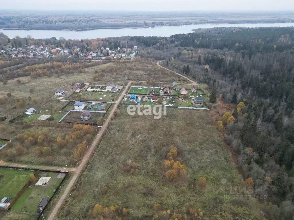 Участок в Ленинградская область, Гатчинский район, с. Орлино, Орлинка ... - Фото 0