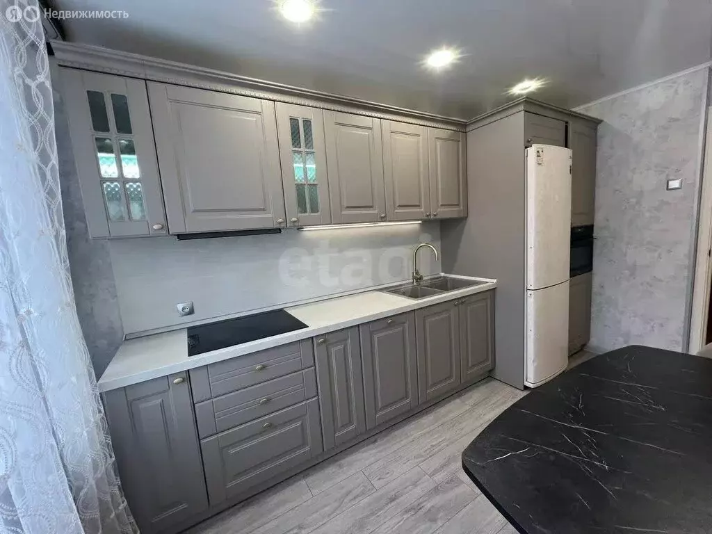 3-комнатная квартира: Елизово, улица Рябикова, 57 (64.3 м) - Фото 2