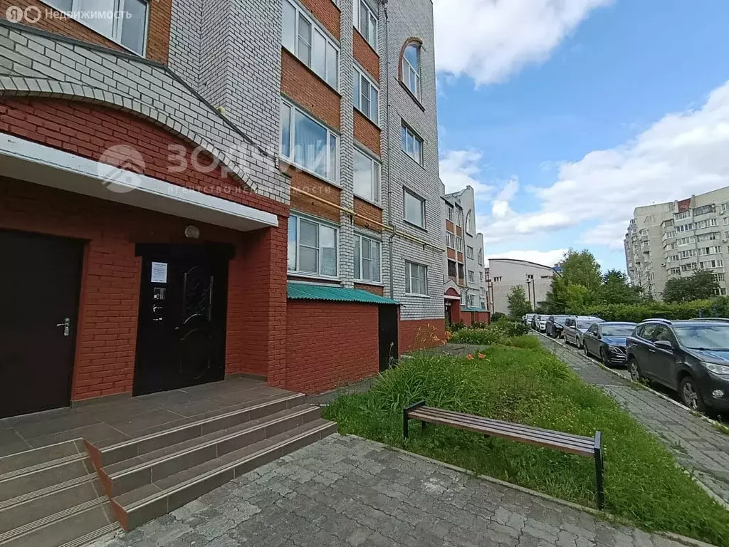 3-комнатная квартира: Чебоксары, улица Лебедева, 7к1 (131 м) - Фото 0