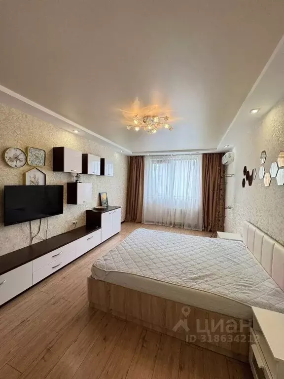 2-к кв. Крым, Симферополь ул. Лексина, 48А (65.0 м) - Фото 1