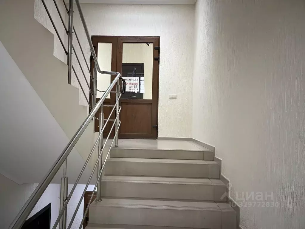 Офис в Тюменская область, Тюмень ул. Шишкова, 86с2 (50 м) - Фото 2