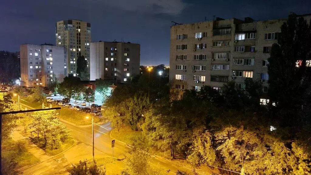 3-к кв. Волгоградская область, Волгоград Рионская ул., 22 (58.0 м) - Фото 1