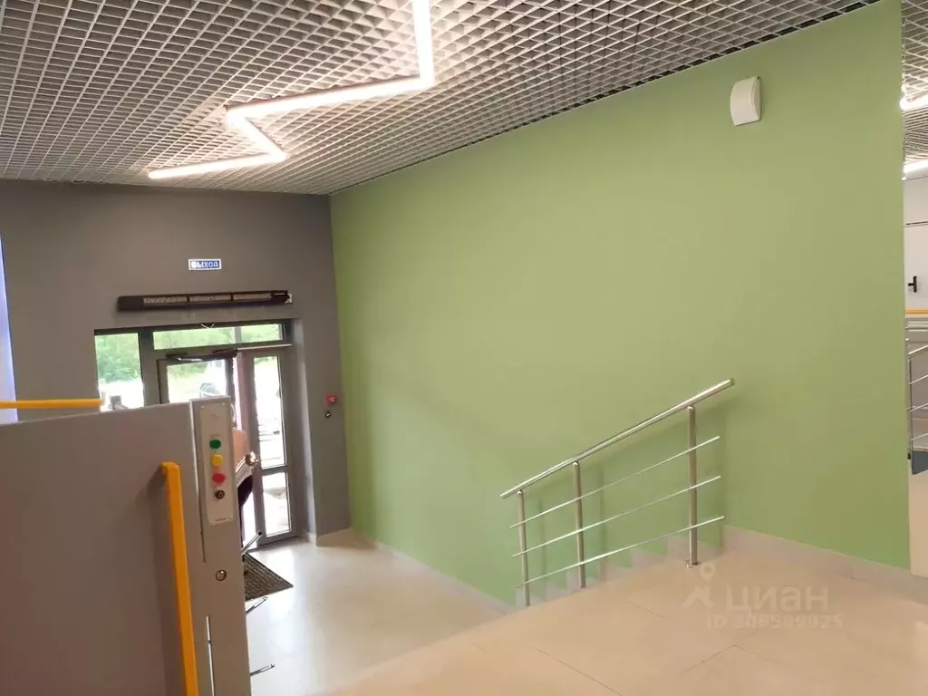 Студия Кемеровская область, Кемерово ул. Дружбы, 28/4 (57.7 м) - Фото 2