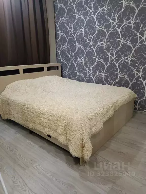 2-к кв. Белгородская область, Алексеевка Республиканская ул., 67 (56.0 ... - Фото 1