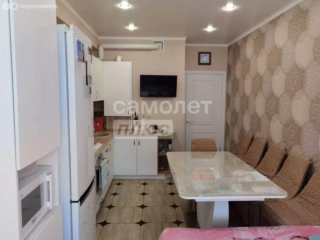 2-комнатная квартира: Ессентуки, Просторная улица, 15к1 (60.3 м) - Фото 1