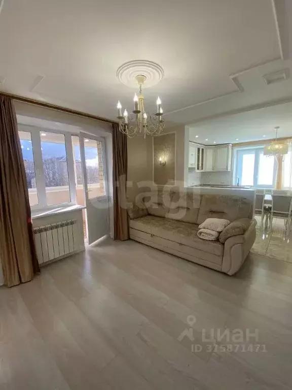 2-к кв. Кировская область, Слободской Советская ул., 24 (60.0 м) - Фото 1
