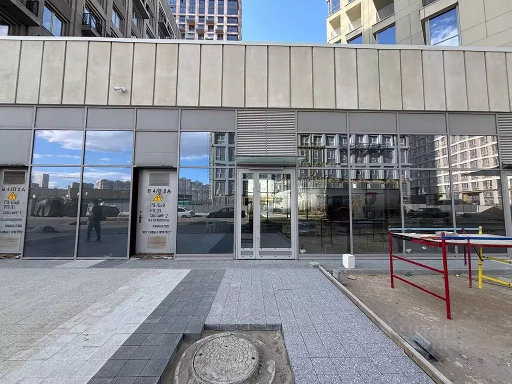 Помещение свободного назначения в Москва наб. Марка Шагала, 11к2 (131 ... - Фото 1