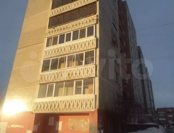 Аукцион: 3-к. квартира, 52,8 м, 8/9 эт. - Фото 1
