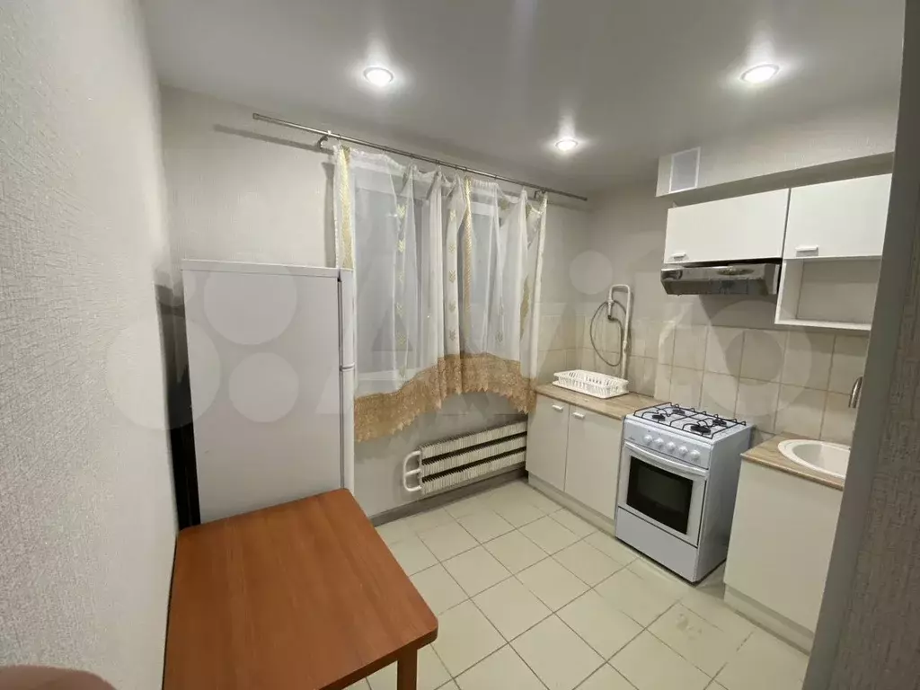 1-к. квартира, 32 м, 9/9 эт. - Фото 0