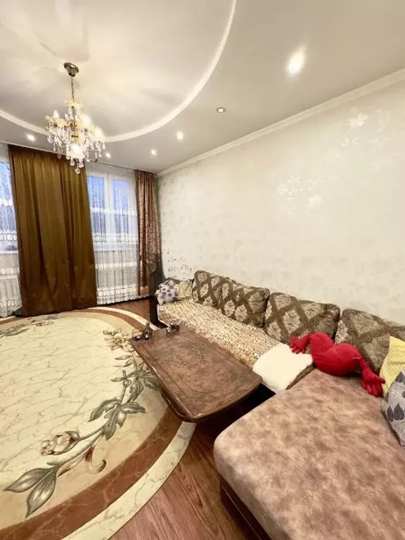 2-к кв. Калининградская область, Калининград Гостиная ул., 24 (68.9 м) - Фото 2