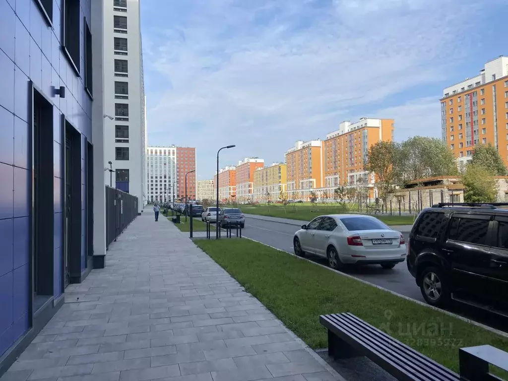 Гараж в Санкт-Петербург ул. Парфеновская, 9к2 (15 м) - Фото 2