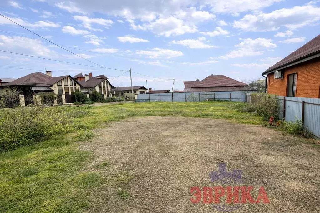 Участок в Краснодарский край, Крымск ул. 3-го Интернационала, 23 (6.0 ... - Фото 1