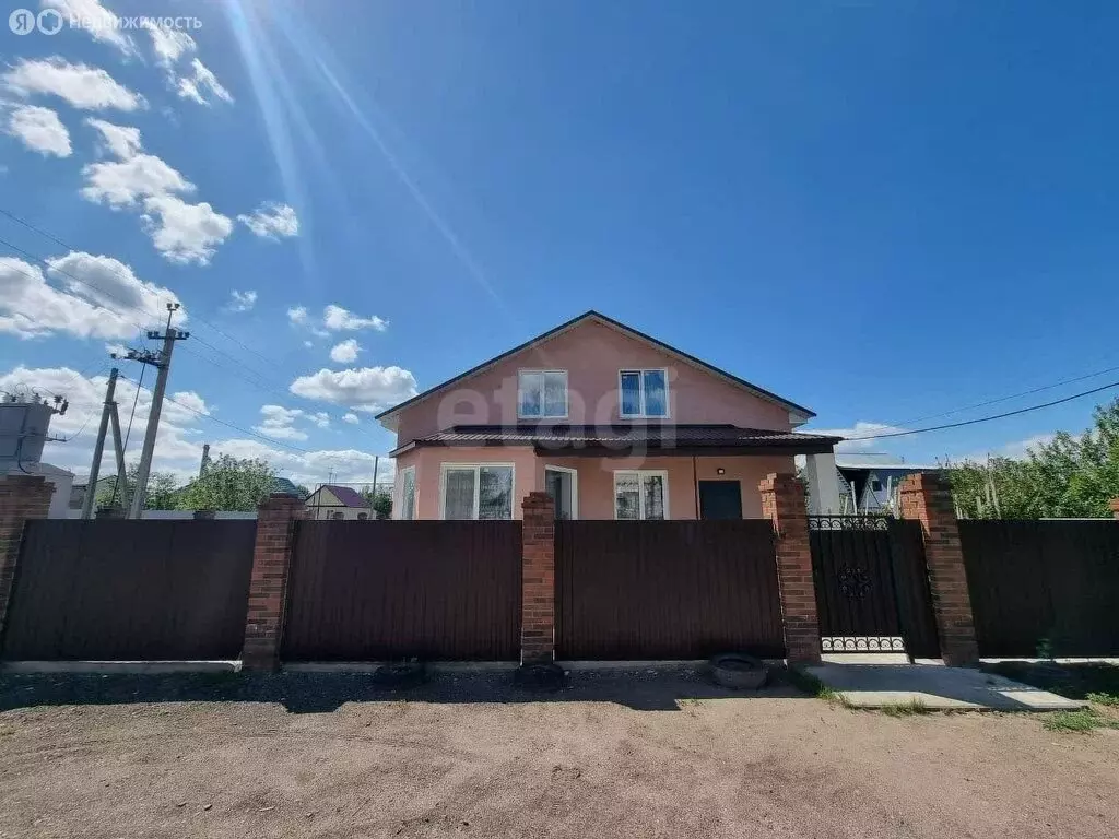 Дом в Маркс, 1-я Сосновая улица (185.9 м) - Фото 0