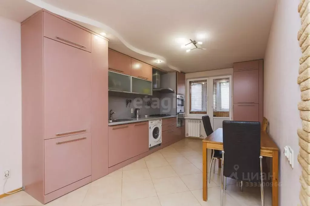 3-к кв. Башкортостан, Уфа Кавказская ул., 6/10 (85.9 м) - Фото 2