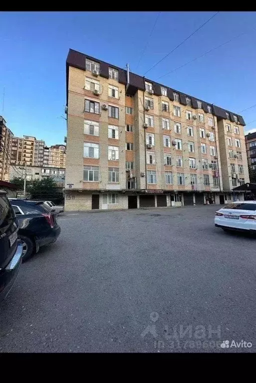 2-к кв. Дагестан, Махачкала ул. Абаканская (69.0 м) - Фото 0