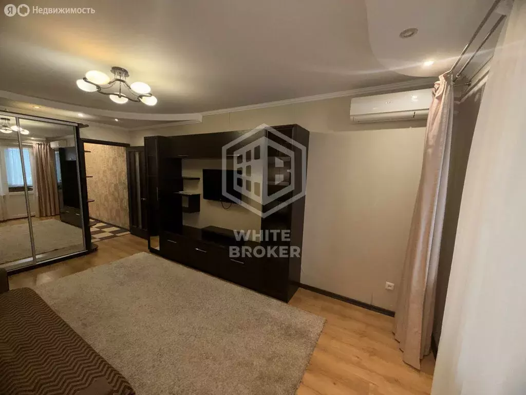 1-комнатная квартира: Ялта, улица Кирова, 136 (31.3 м) - Фото 1