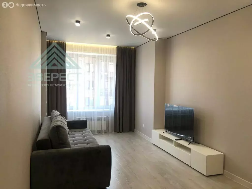 1-комнатная квартира: Абакан, улица Генерала Тихонова, 10/3 (43.5 м) - Фото 0
