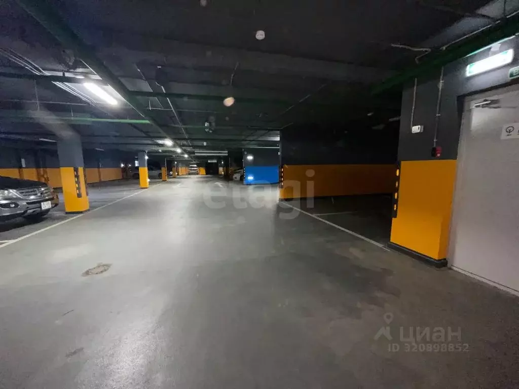 Гараж в Приморский край, Владивосток ул. Зеленый Бульвар, 27к2 (13 м) - Фото 1