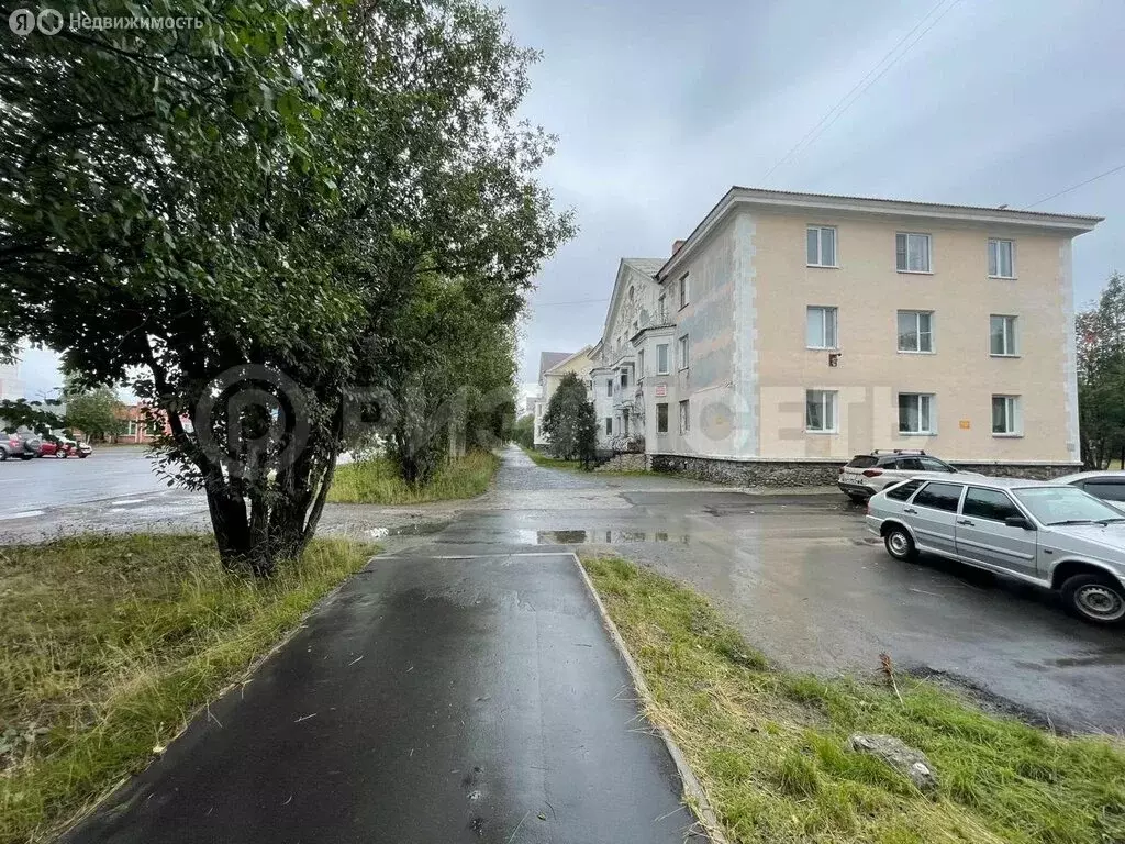 3-комнатная квартира: Мончегорск, Комсомольская улица, 30 (61 м) - Фото 1