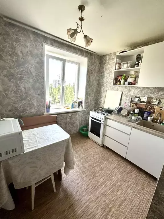 2-к кв. Воронежская область, Воронеж ул. Хользунова, 33 (46.0 м) - Фото 1