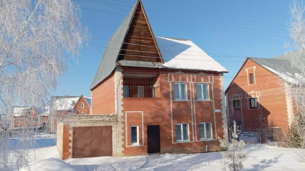 Дом в Алтайский край, Барнаул городской округ, пос. Бельмесево  (231 ... - Фото 0