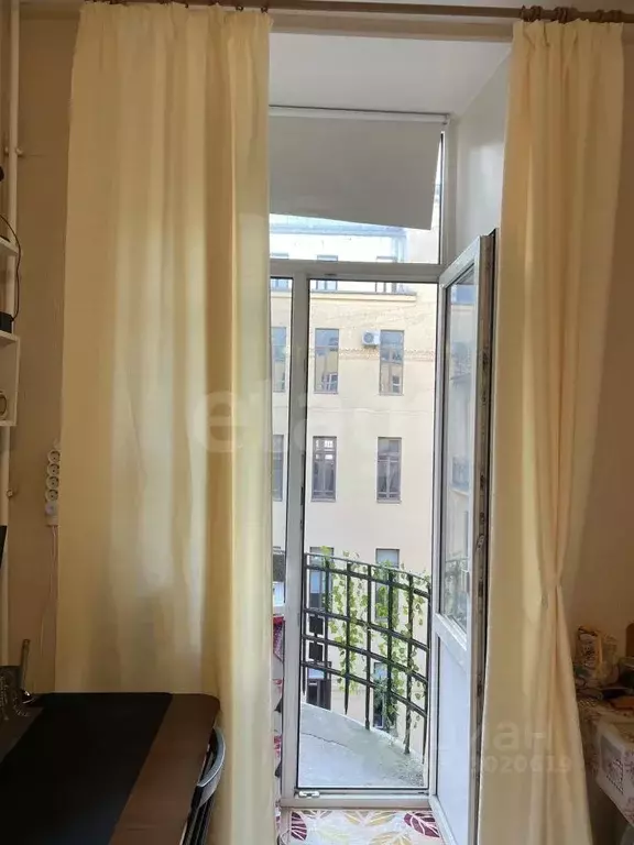 Комната Санкт-Петербург ул. Куйбышева, 21 (16.3 м) - Фото 1