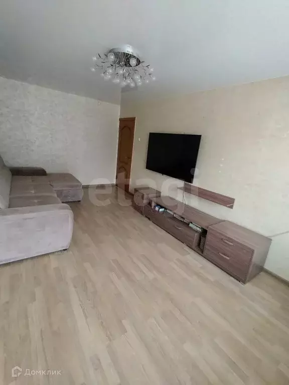 Продаётся 3-к квартира, 61.4 м - Фото 1