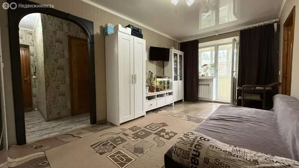 3-комнатная квартира: Шахты, переулок Мичурина, 7 (57 м) - Фото 1