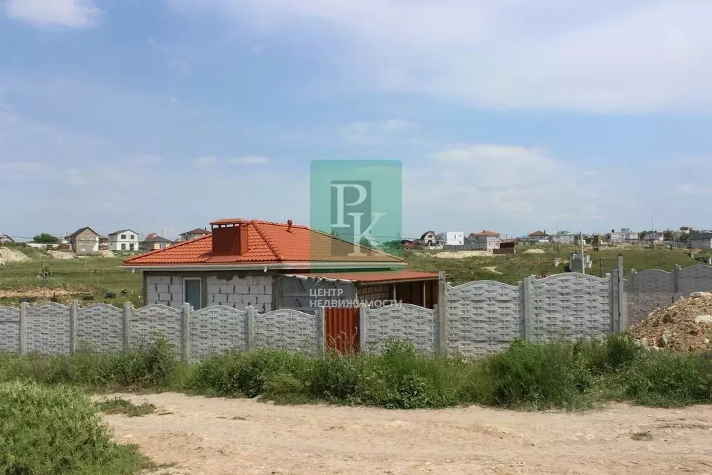 Дом в Севастополь Медик-2 садовое товарищество, 180 (53 м) - Фото 1