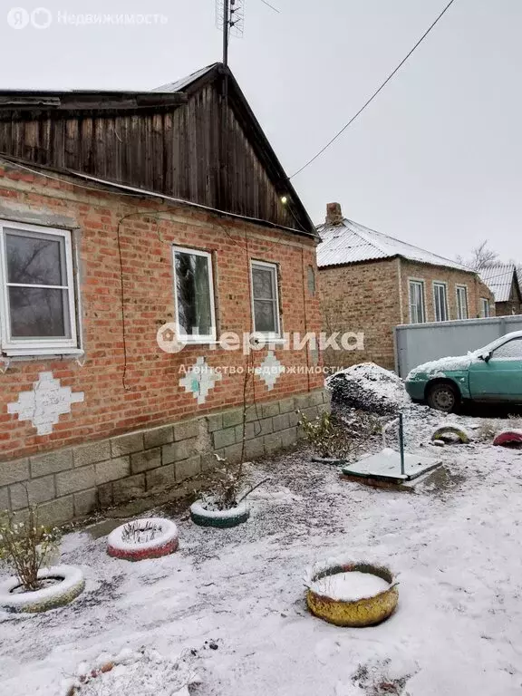 Дом в Новошахтинск, улица Красина (50 м) - Фото 0