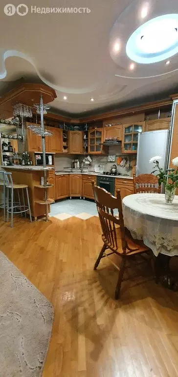 2-комнатная квартира: Ейск, улица Пушкина, 60к3 (72.6 м) - Фото 1