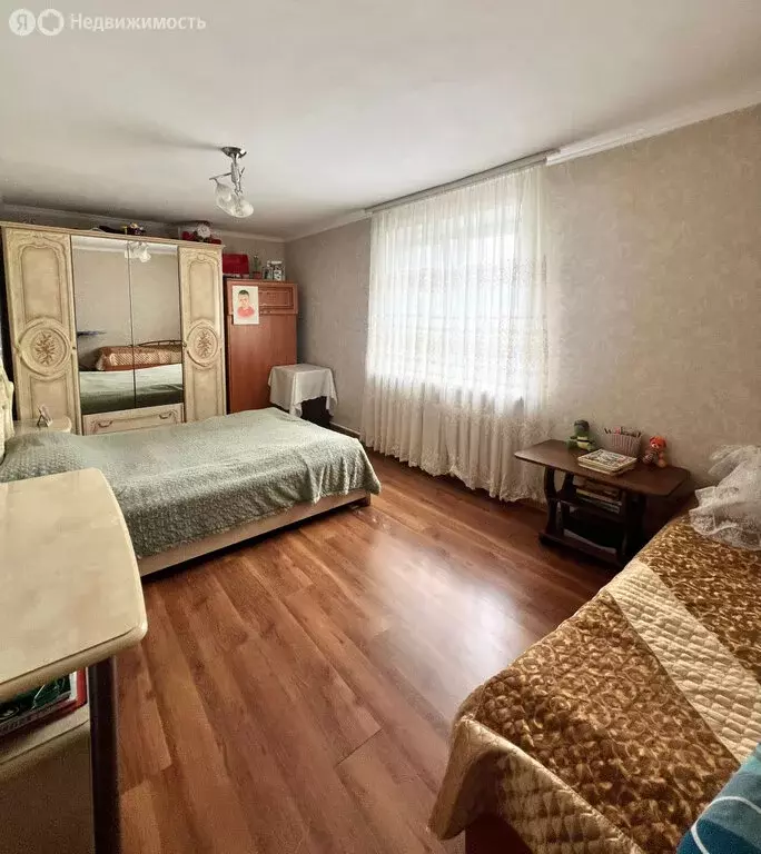 4-комнатная квартира: Владикавказ, улица Бутаева, 5 (85 м) - Фото 1