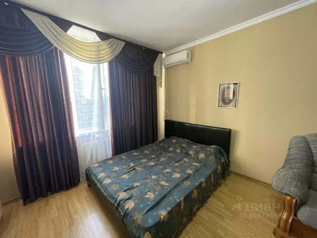 1-к кв. Краснодарский край, Анапа ул. Омелькова, 21 (48.0 м) - Фото 0