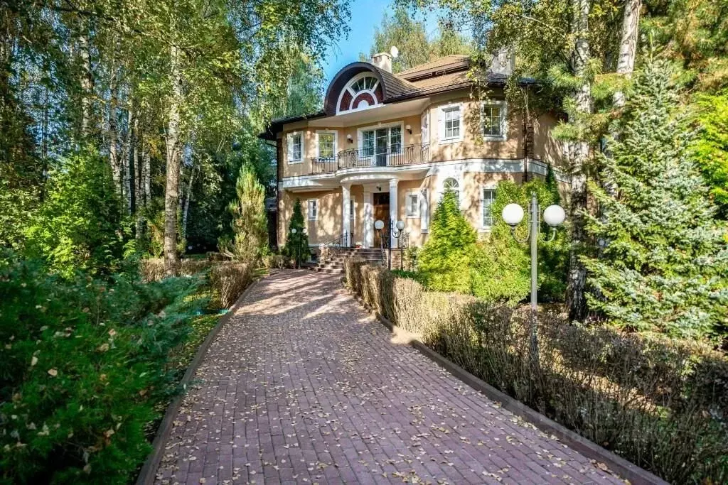 Коттедж в Московская область, Красногорск городской округ, д. ... - Фото 0