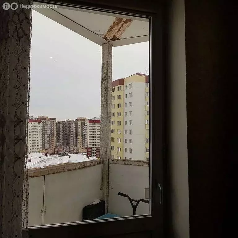 3-комнатная квартира: Тюмень, улица Василия Гольцова, 3 (75.3 м) - Фото 0