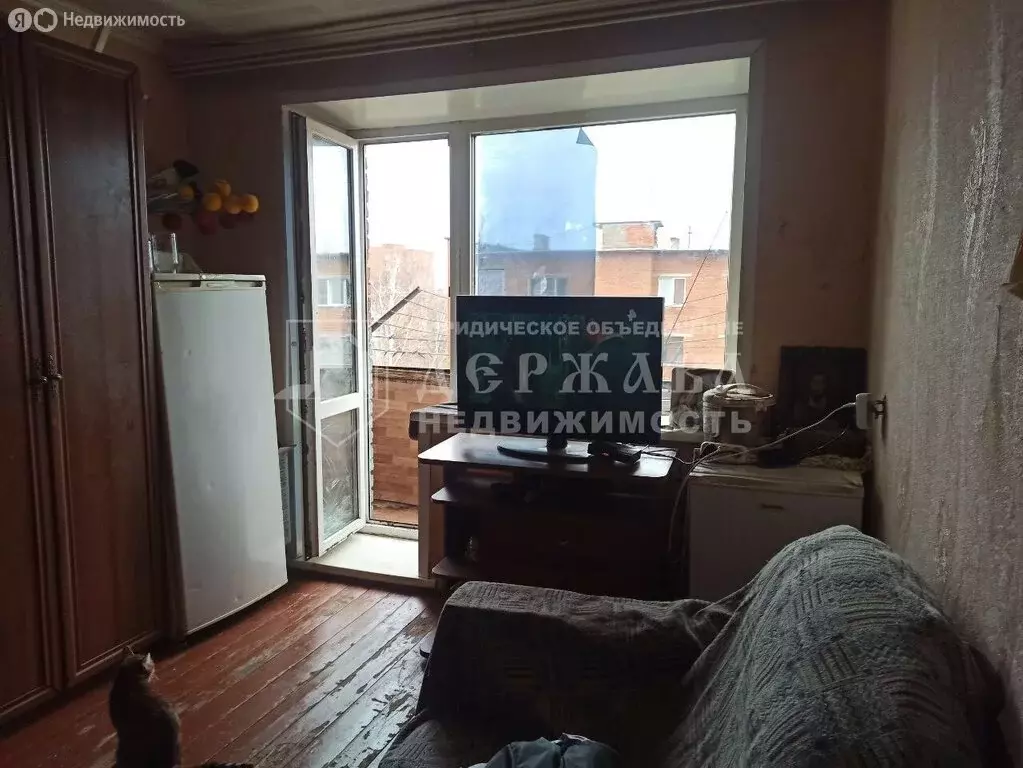 1-комнатная квартира: Юрга, улица Кирова, 27В (29.3 м) - Фото 1