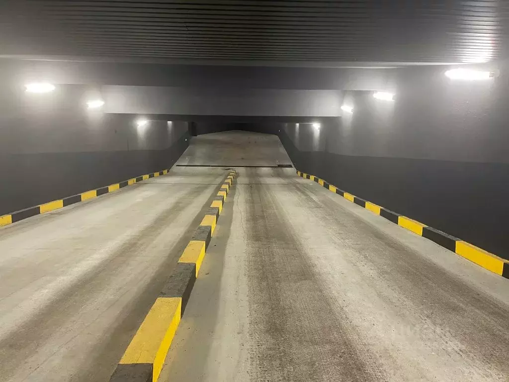 Гараж в Санкт-Петербург Уральская ул., 23 (13 м) - Фото 1