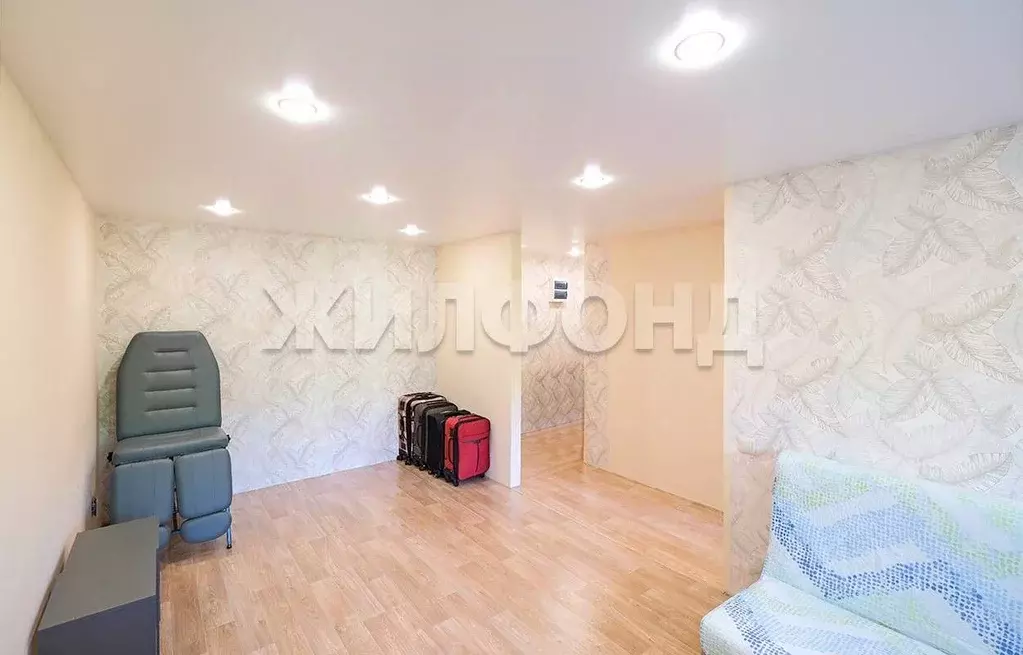 1-к кв. Новосибирская область, Новосибирск ул. Макаренко, 27/3 (31.1 ... - Фото 2