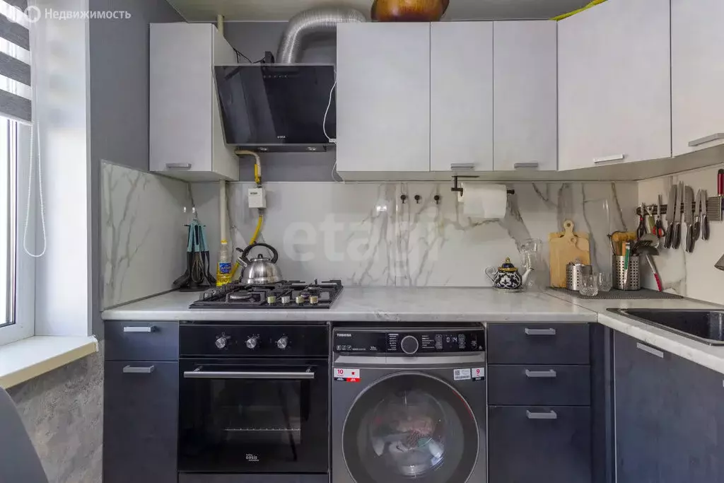 2-комнатная квартира: Омск, микрорайон Солнечный, 3-я Любинская улица, ... - Фото 2