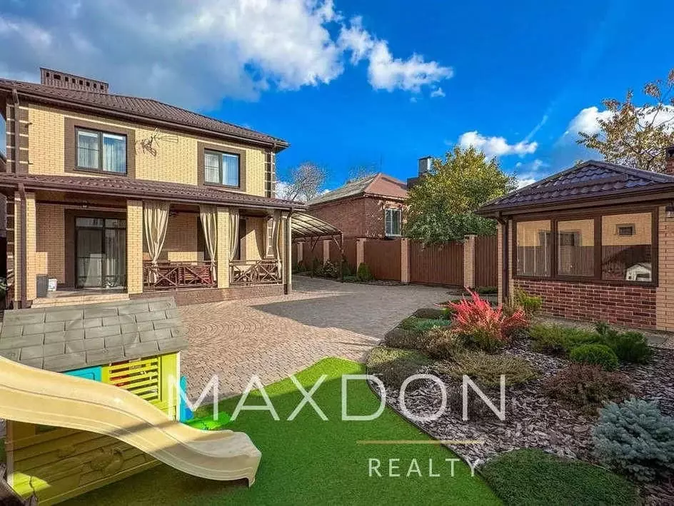 Дом в Ростовская область, Ростов-на-Дону ул. Нариманова (200 м) - Фото 1