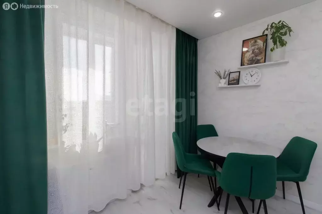 2-комнатная квартира: Тюмень, улица Константина Посьета, 5 (59 м) - Фото 2