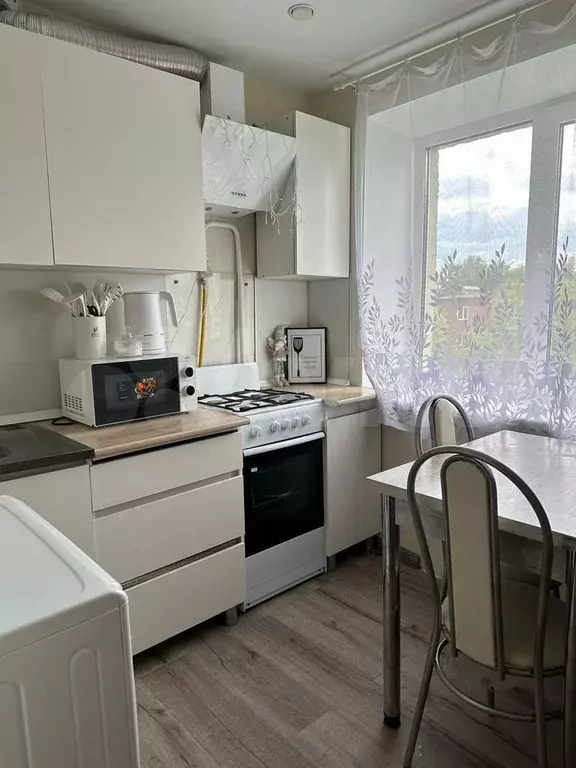 1-к. квартира, 38 м, 5/5 эт. - Фото 0