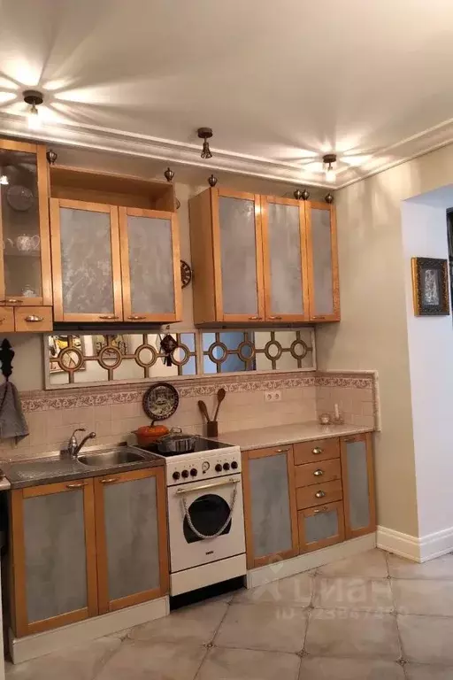 2-к кв. Оренбургская область, Оренбург ул. Яицкая, 1/3 (72.0 м) - Фото 1