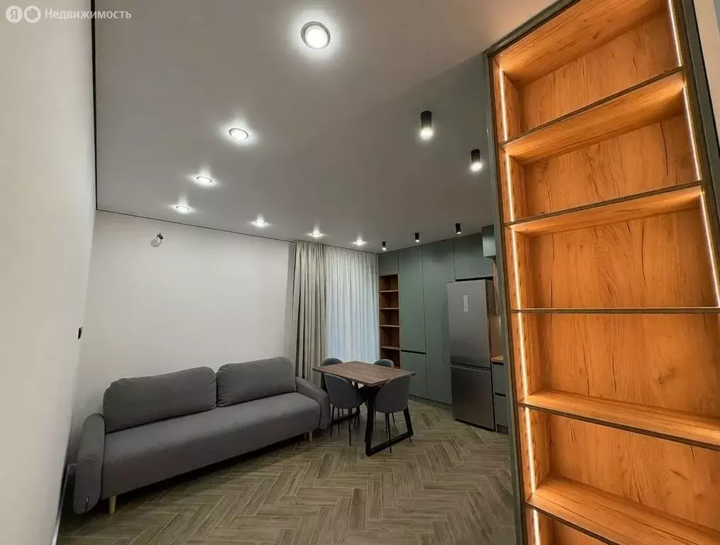 2-комнатная квартира: Владикавказ, улица Алихана Гагкаева, 19/2 (75 м) - Фото 2