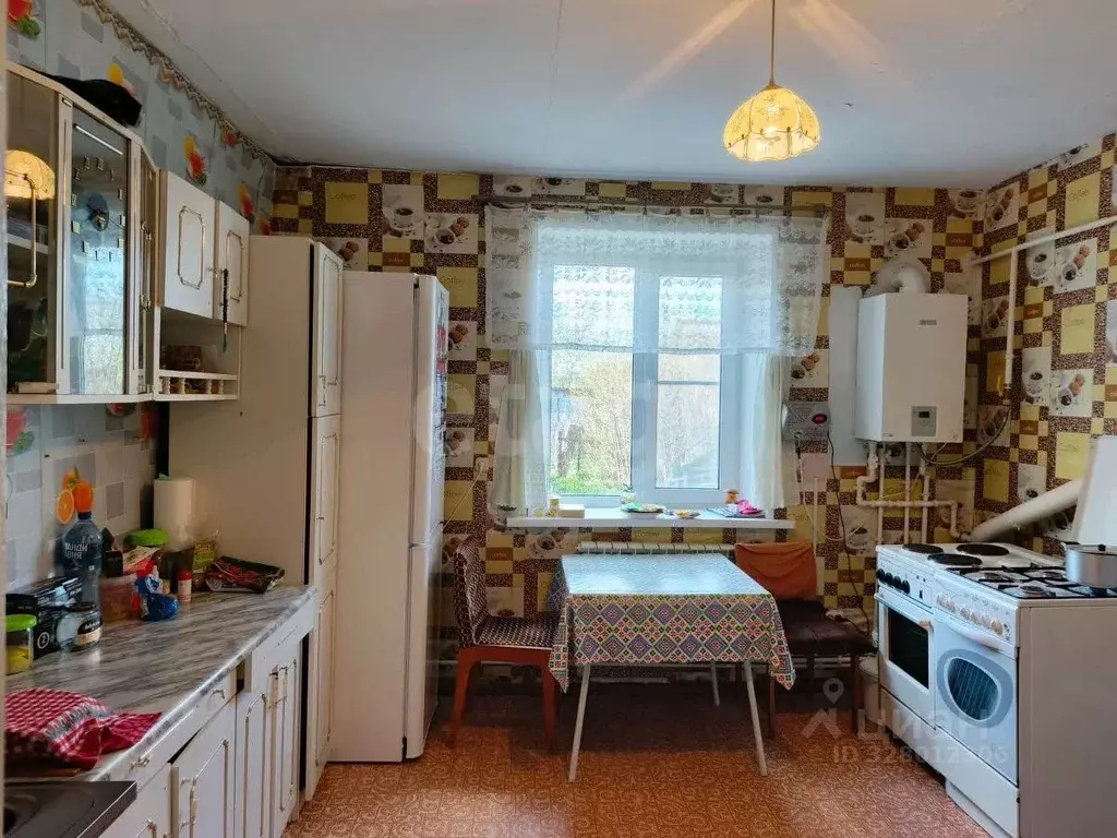 3-к кв. Челябинская область, Пласт ул. Автомобилистов, 13 (87.5 м) - Фото 0